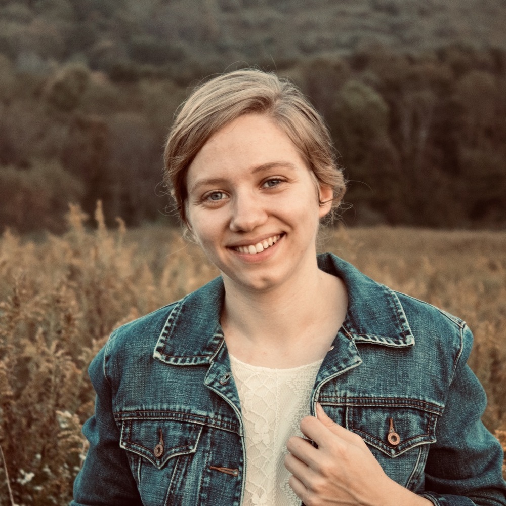 Meet your Posher, Julia